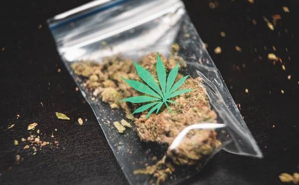 Le marché du cannabis gagne des opportunités tandis que les problèmes de vaporisation augmentent